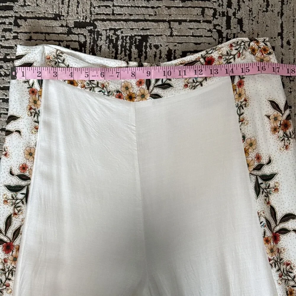 Farm Rio x Anthropologie Melila Floral Flared Pants Women’s Size Large Boho - Picture 4 of 15